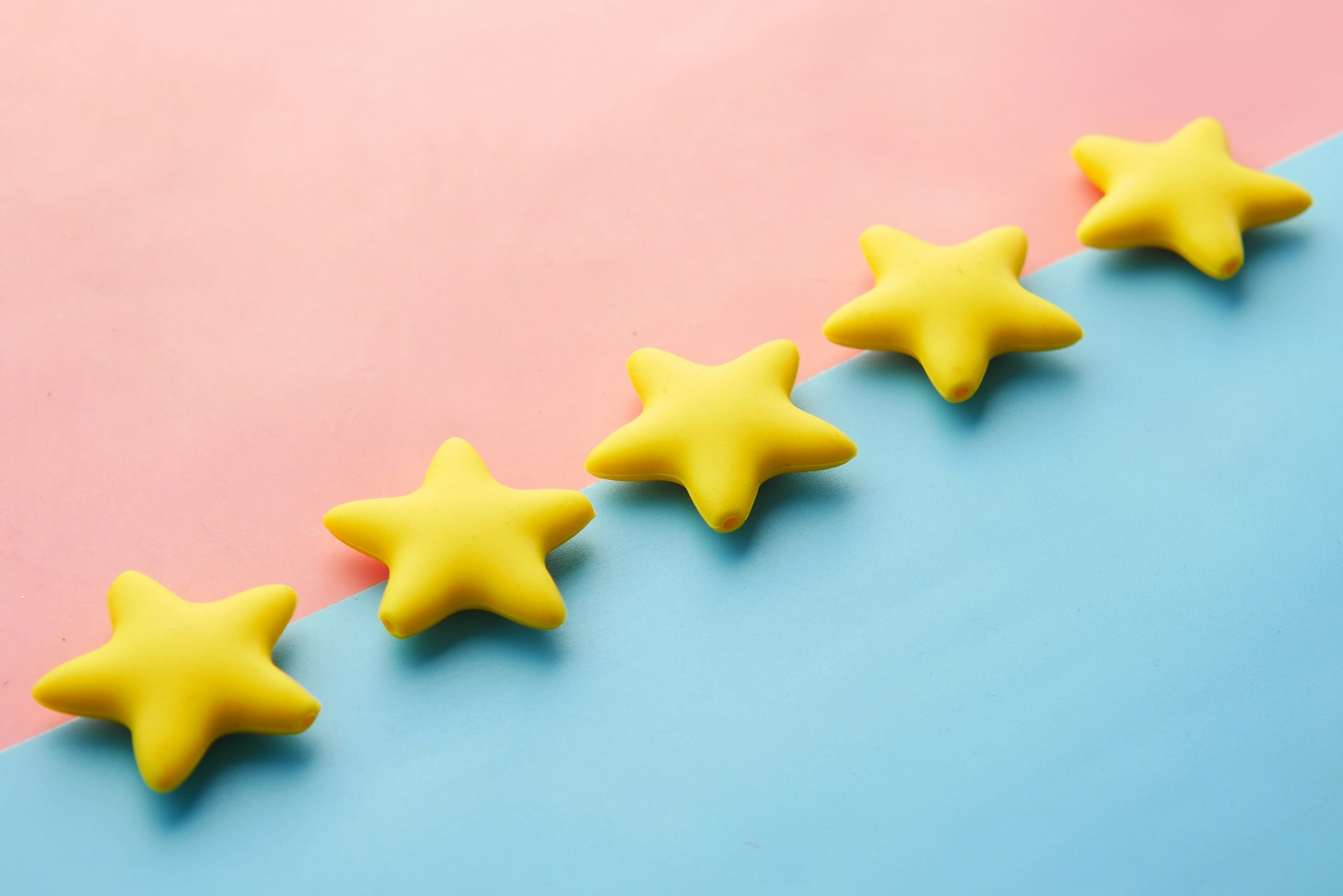 Review stars lined up